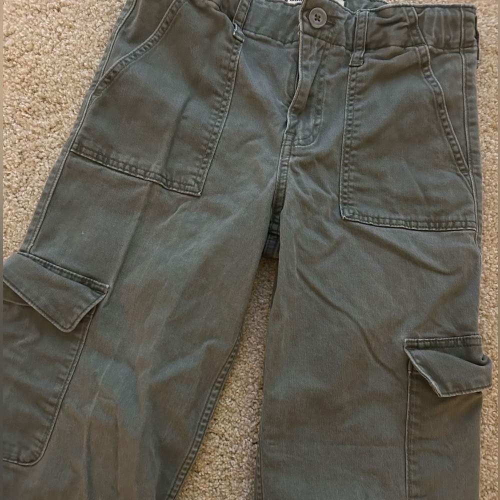 Abercrombie kids green cargo pants